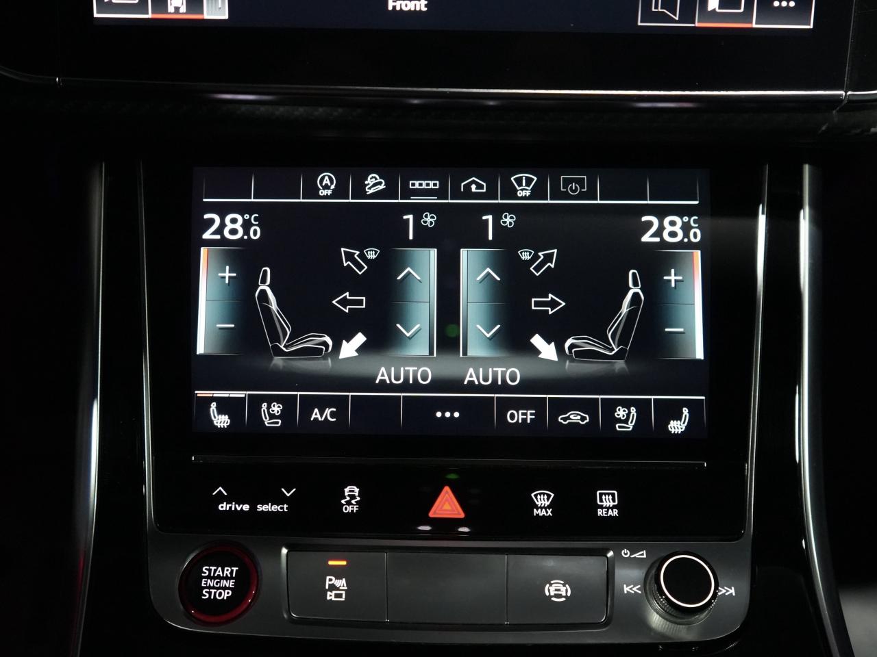 2022 Audi RS Q8 PANO/360CAM/HUD/B&O AUDIO/DRIVE ASSIST/NO ACCIDENT Photo