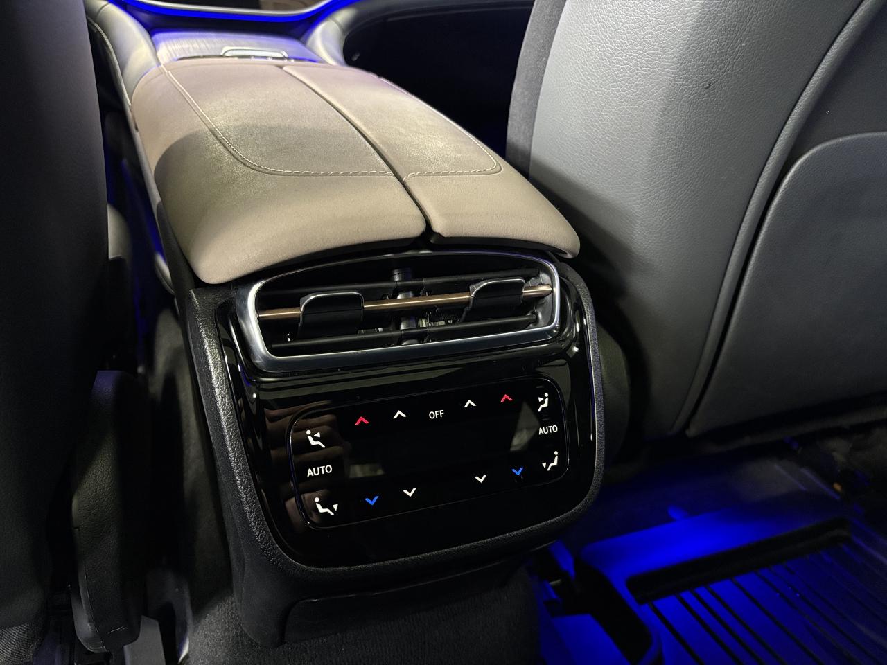 2022 Mercedes-Benz E-Class EQS580|4MATIC|NAV|MASSAGE|3DCAM|HUD|WOOD|AMBIENT|+ - Photo #17