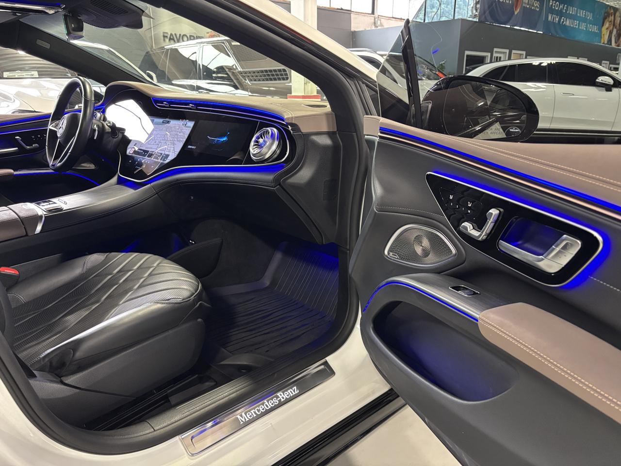 2022 Mercedes-Benz E-Class EQS580|4MATIC|NAV|MASSAGE|3DCAM|HUD|WOOD|AMBIENT|+ - Photo #19
