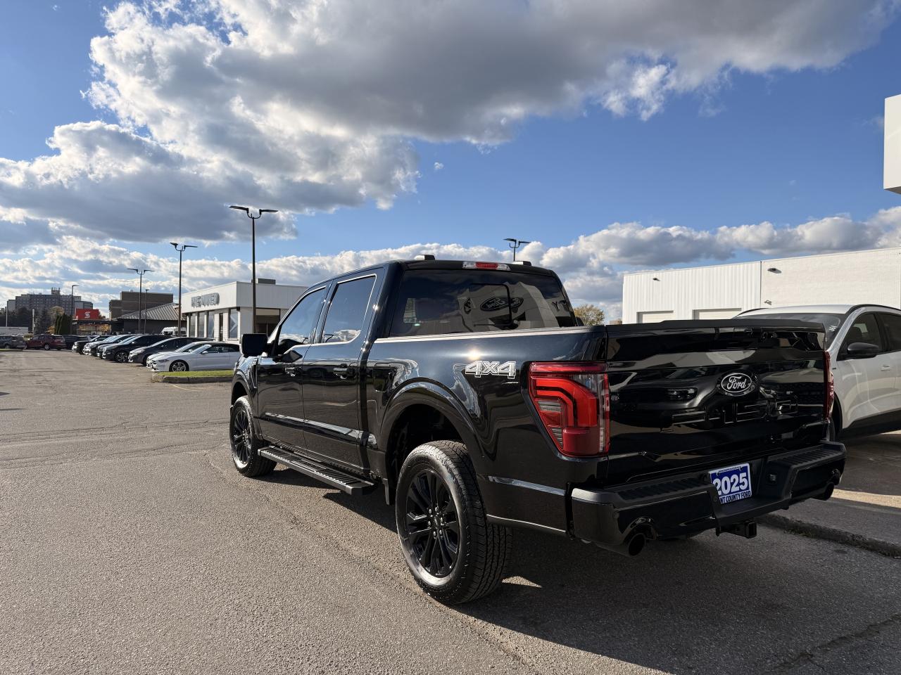2025 Ford F-150 Lariat Photo