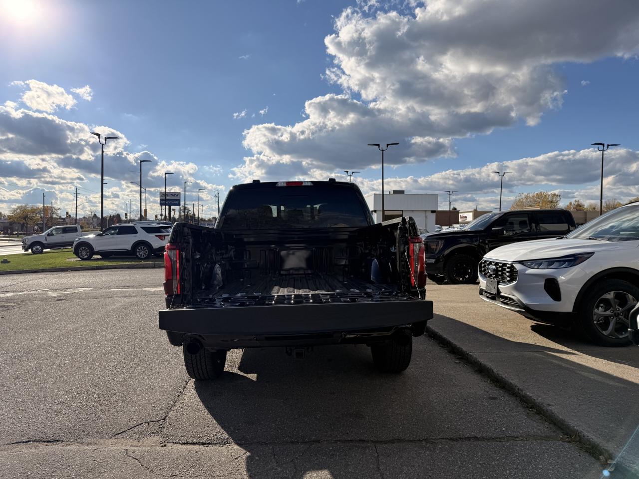 2025 Ford F-150 Lariat Photo