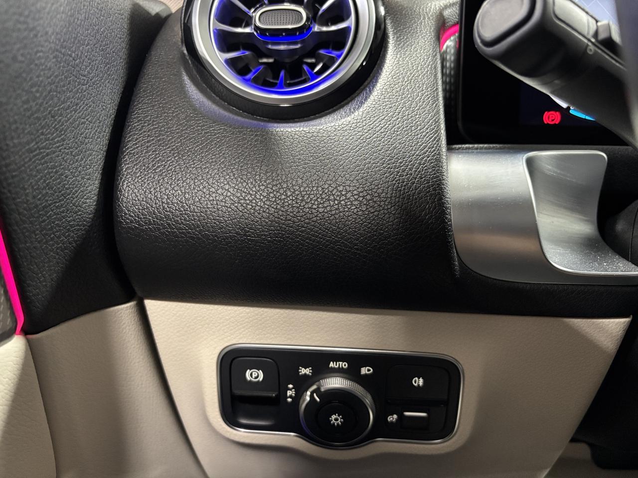 2023 Mercedes-Benz EQB EQB300|4MATIC|CLUSTERNAV|BURMESTER|CREAMLEATHER|++ - Photo #19
