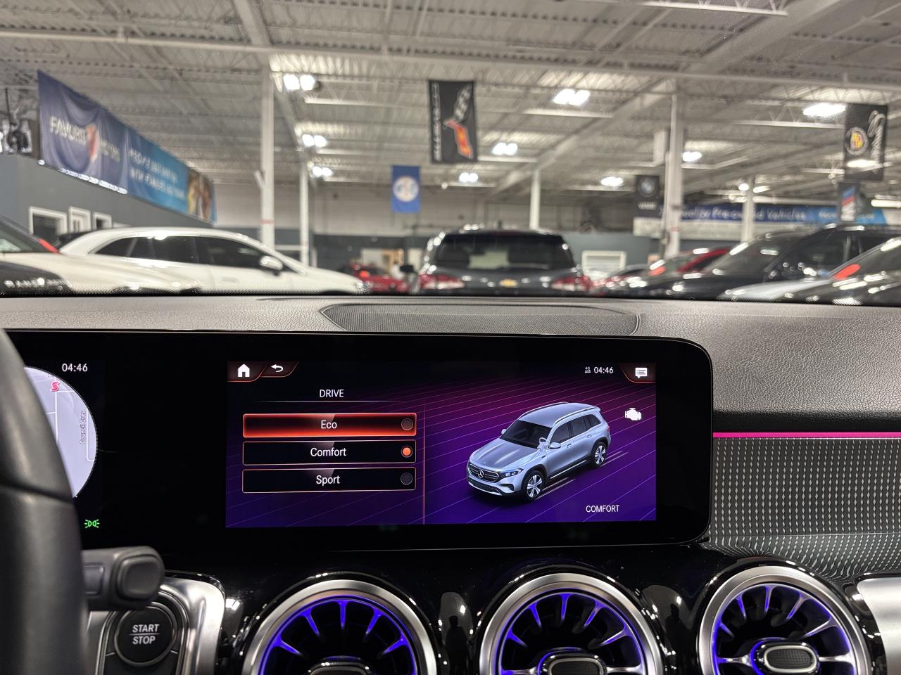 2023 Mercedes-Benz EQB EQB300|4MATIC|CLUSTERNAV|BURMESTER|CREAMLEATHER|++ - Photo #38