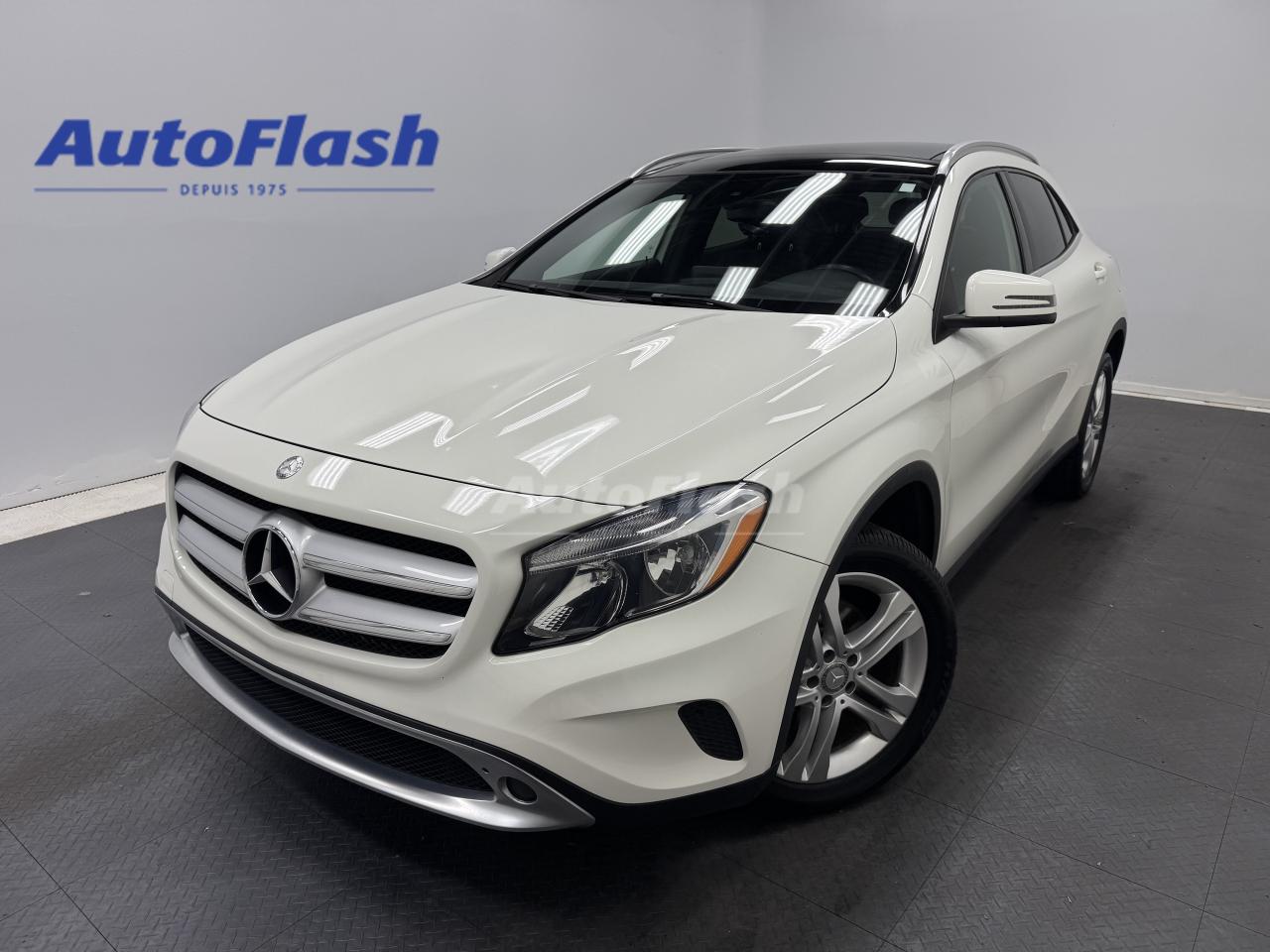 Used 2016 Mercedes-Benz GLA 250, AWD, CUIR, SIÈGES+VOLANT CHAUFF, TOIT OUVRANT for sale in Saint-Hubert, QC