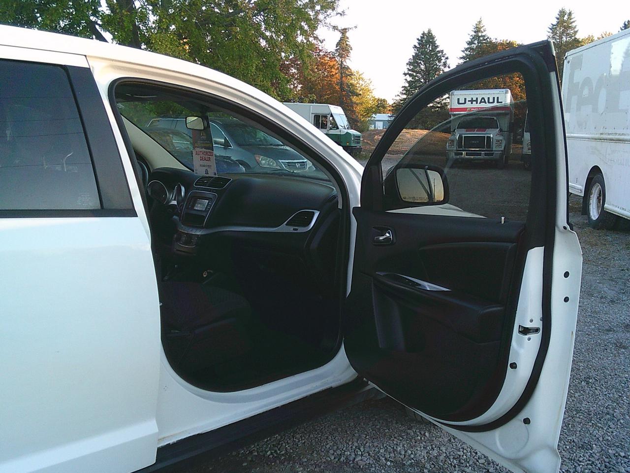 2016 Dodge Journey FWD 4dr Canada Value Pkg - Photo #21