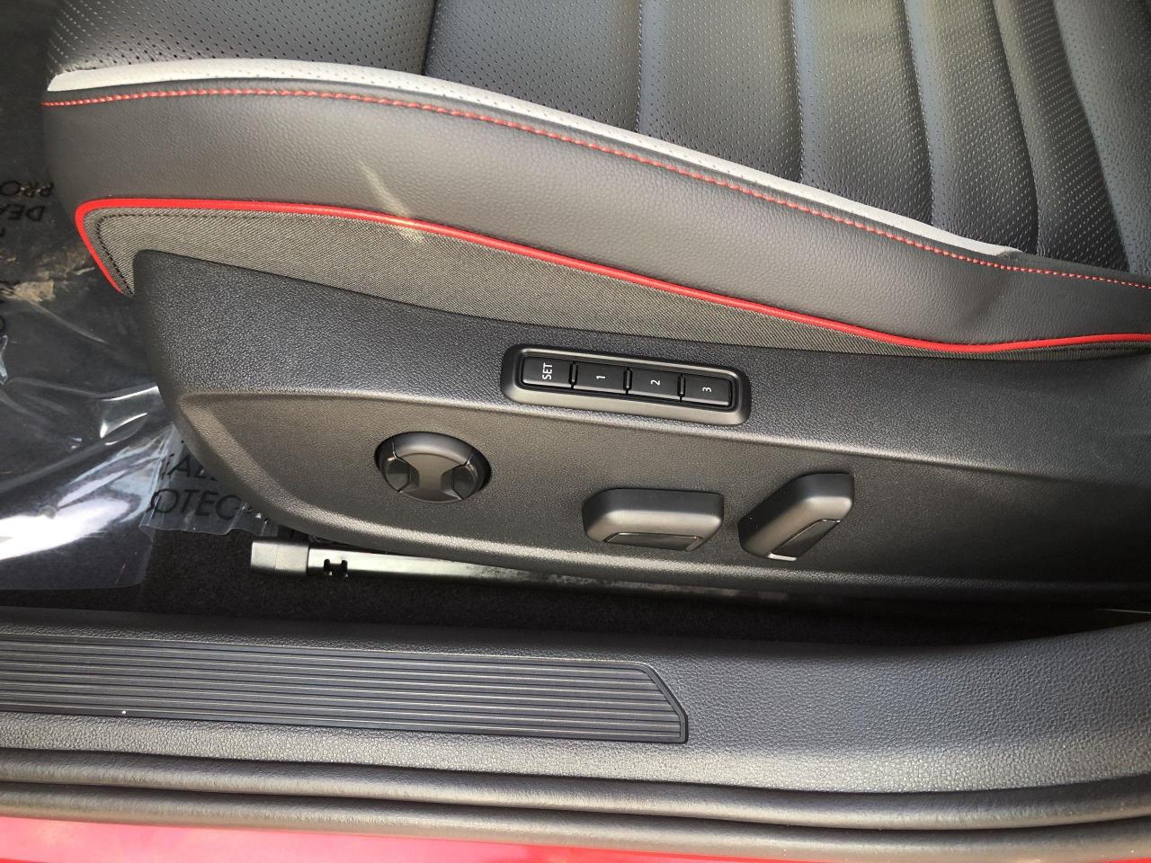 2025 Volkswagen Golf GTI Autobahn LIKE NEW!!  OPTIONAL LEATHER AND KING RED Photo