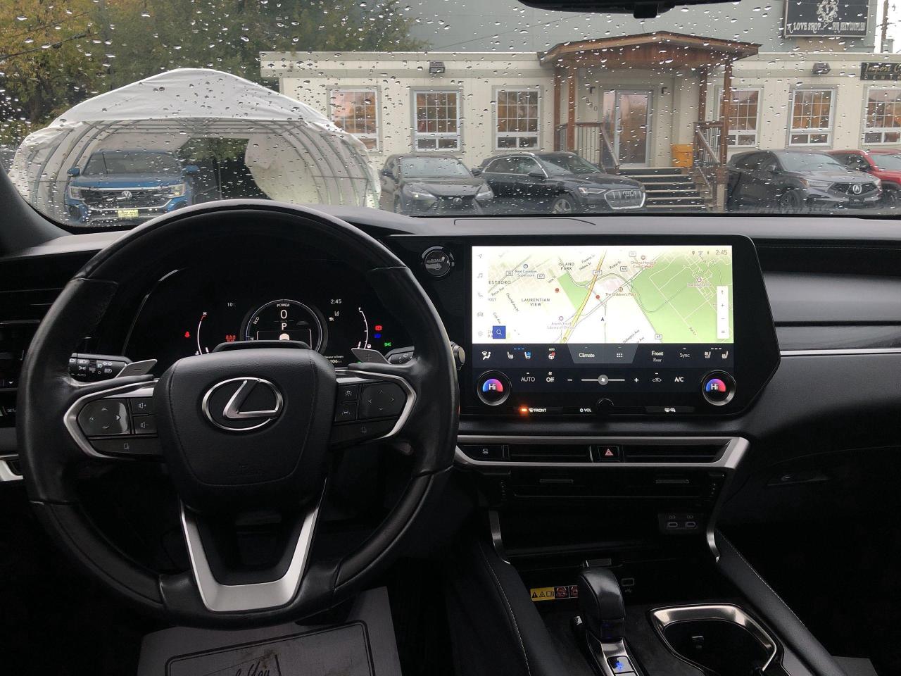 2023 Lexus RX 350H HYBRID, ULTRA LUXURY, HUDS, PANO. ROOF, NAVI, HTD Photo