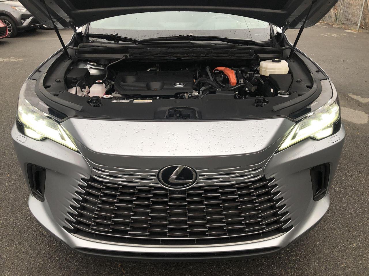 2023 Lexus RX 350H HYBRID, ULTRA LUXURY, HUDS, PANO. ROOF, NAVI, HTD Photo