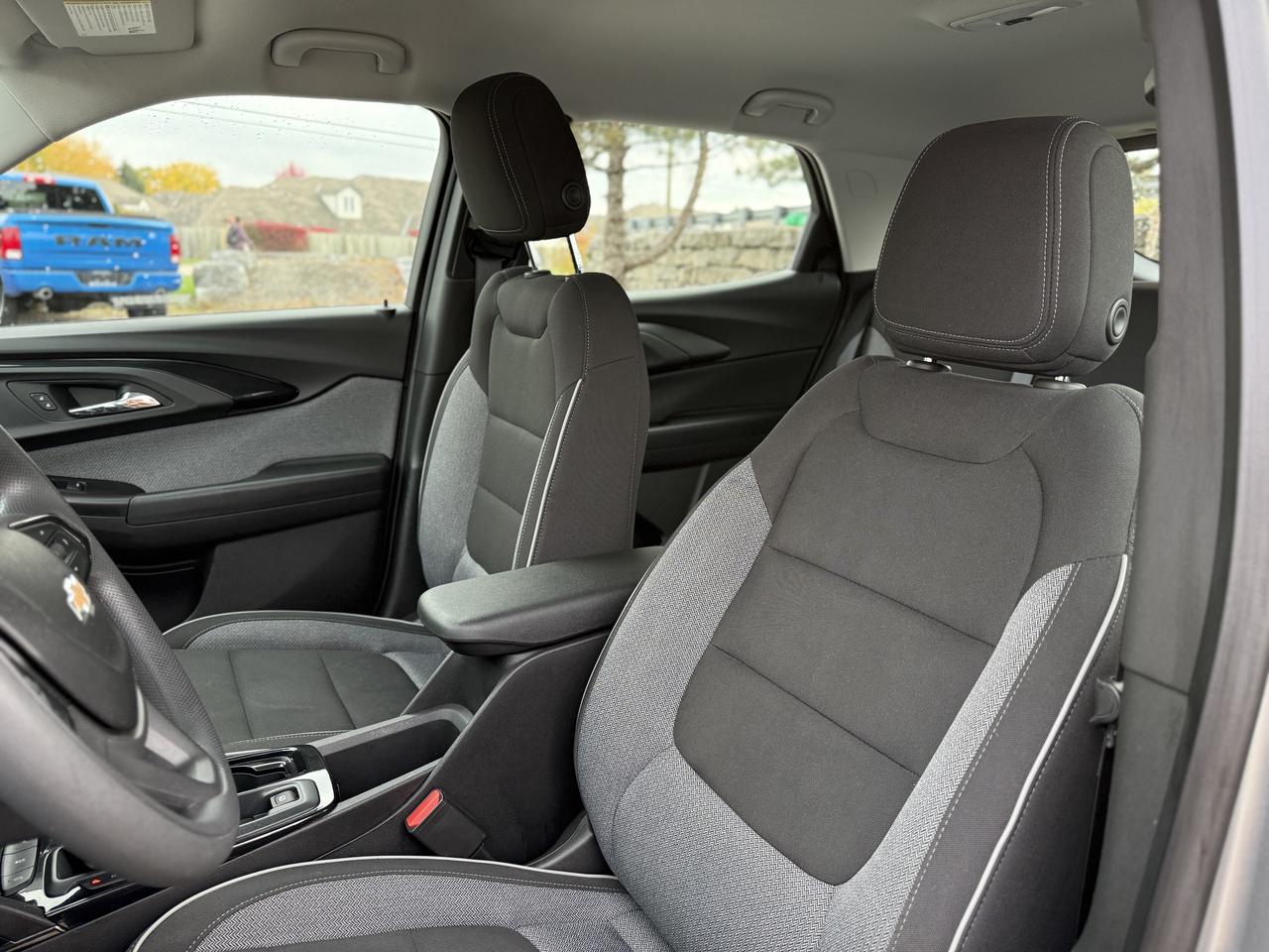 2023 Chevrolet TrailBlazer FWD 4dr LS | BACKUP CAMERA | BLUETOOTH | Photo