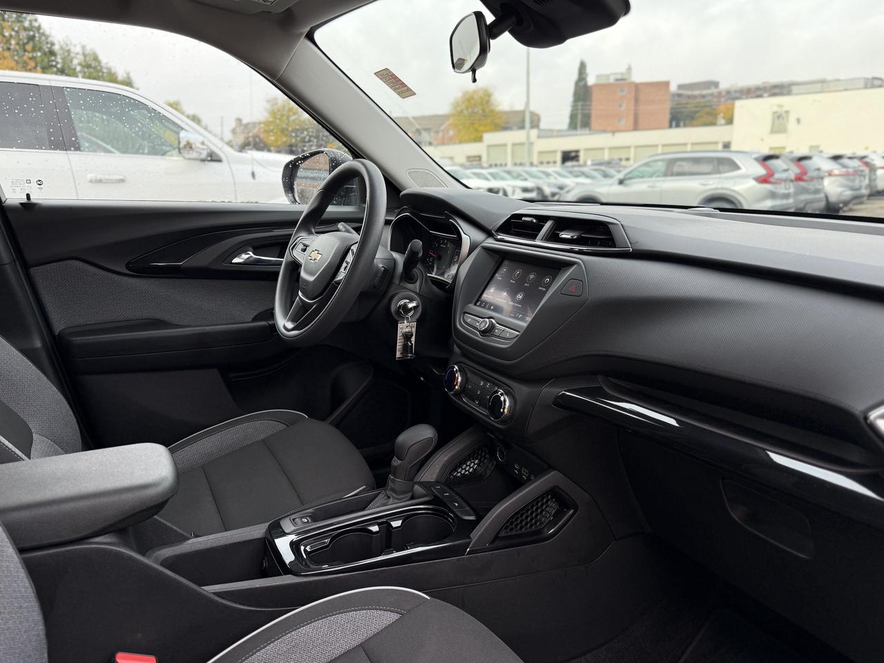 2023 Chevrolet TrailBlazer FWD 4dr LS | BACKUP CAMERA | BLUETOOTH | Photo