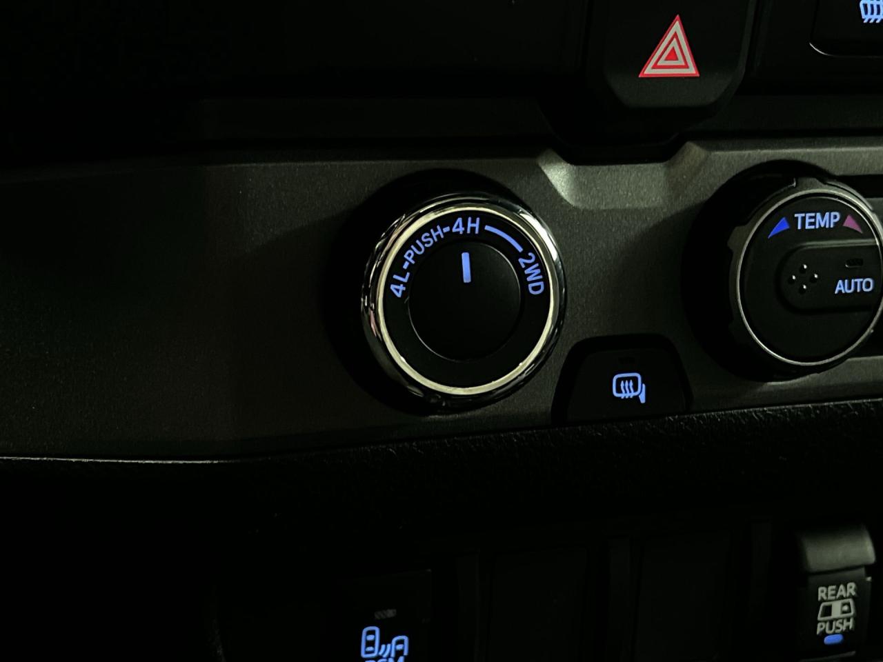 2021 Toyota Tacoma TRD SPORT PREMIUM 4X4 | 6-SPEED |LEATHER | SUNROOF Photo