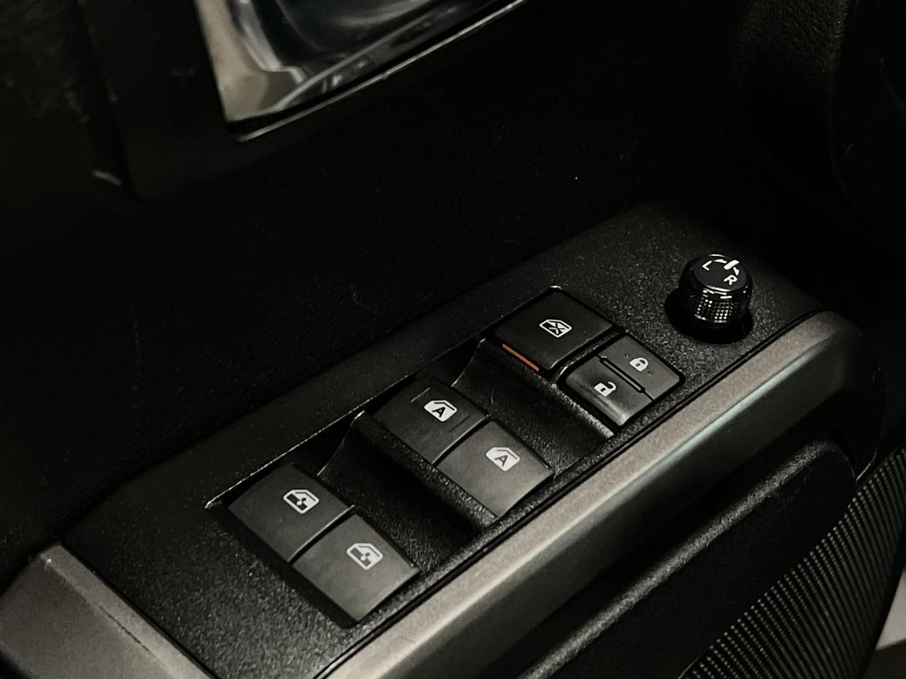 2021 Toyota Tacoma TRD SPORT PREMIUM 4X4 | 6-SPEED |LEATHER | SUNROOF Photo