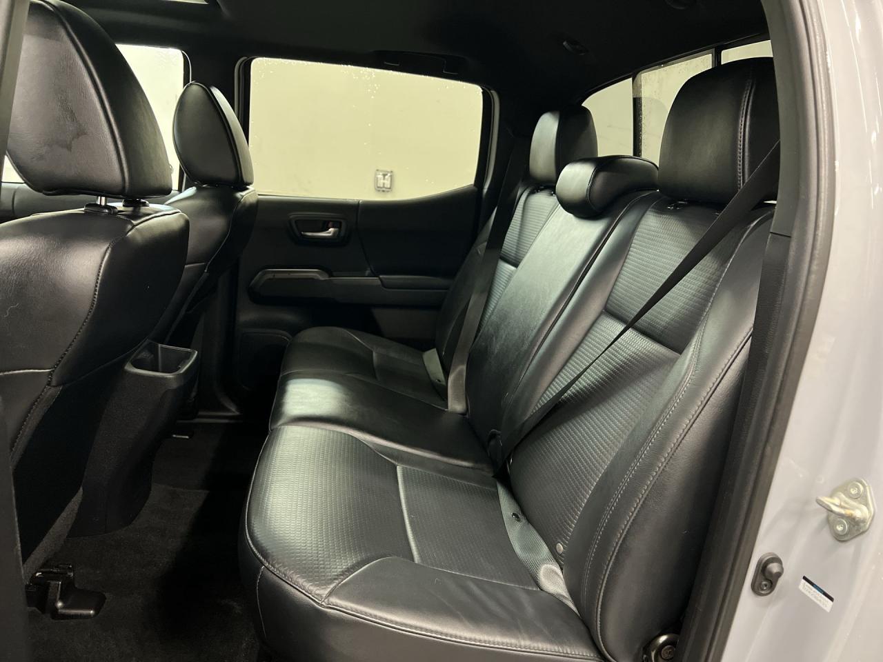 2021 Toyota Tacoma TRD SPORT PREMIUM 4X4 | 6-SPEED |LEATHER | SUNROOF Photo