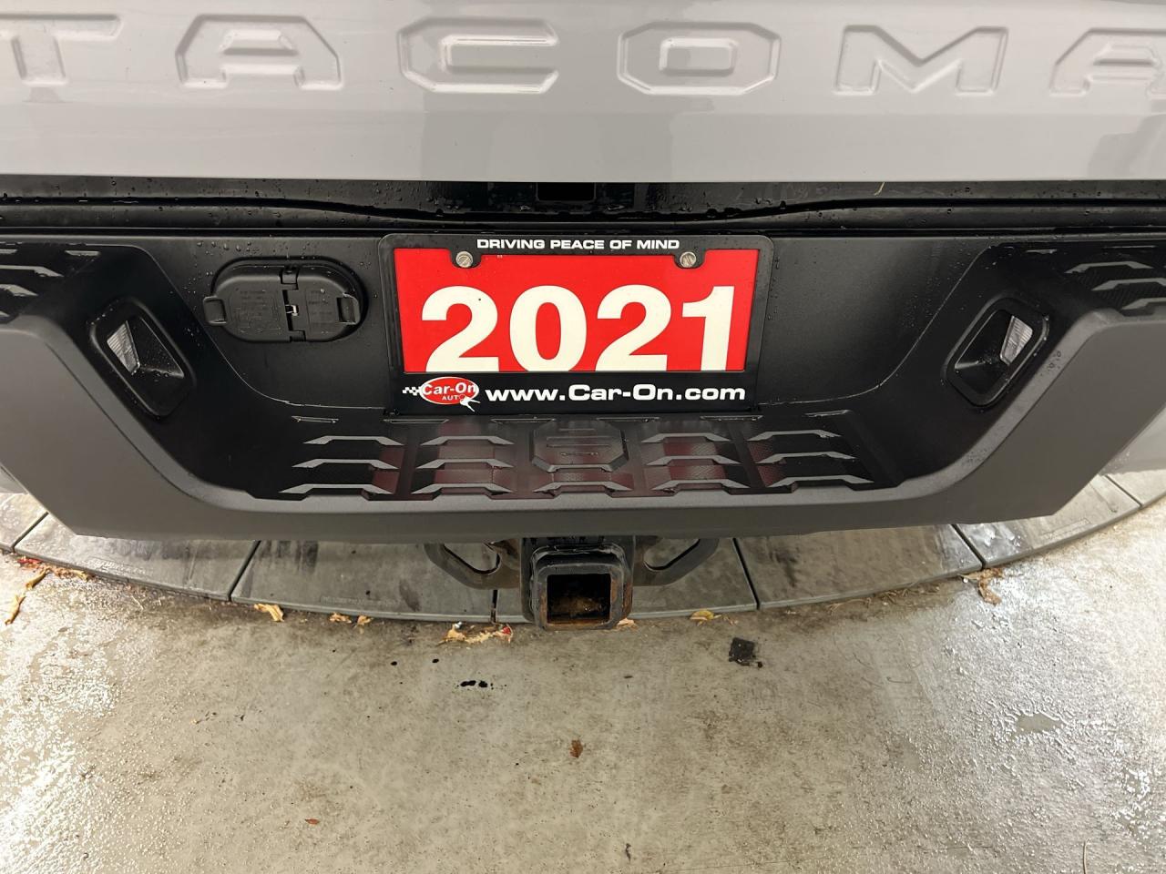 2021 Toyota Tacoma TRD SPORT PREMIUM 4X4 | 6-SPEED |LEATHER | SUNROOF Photo