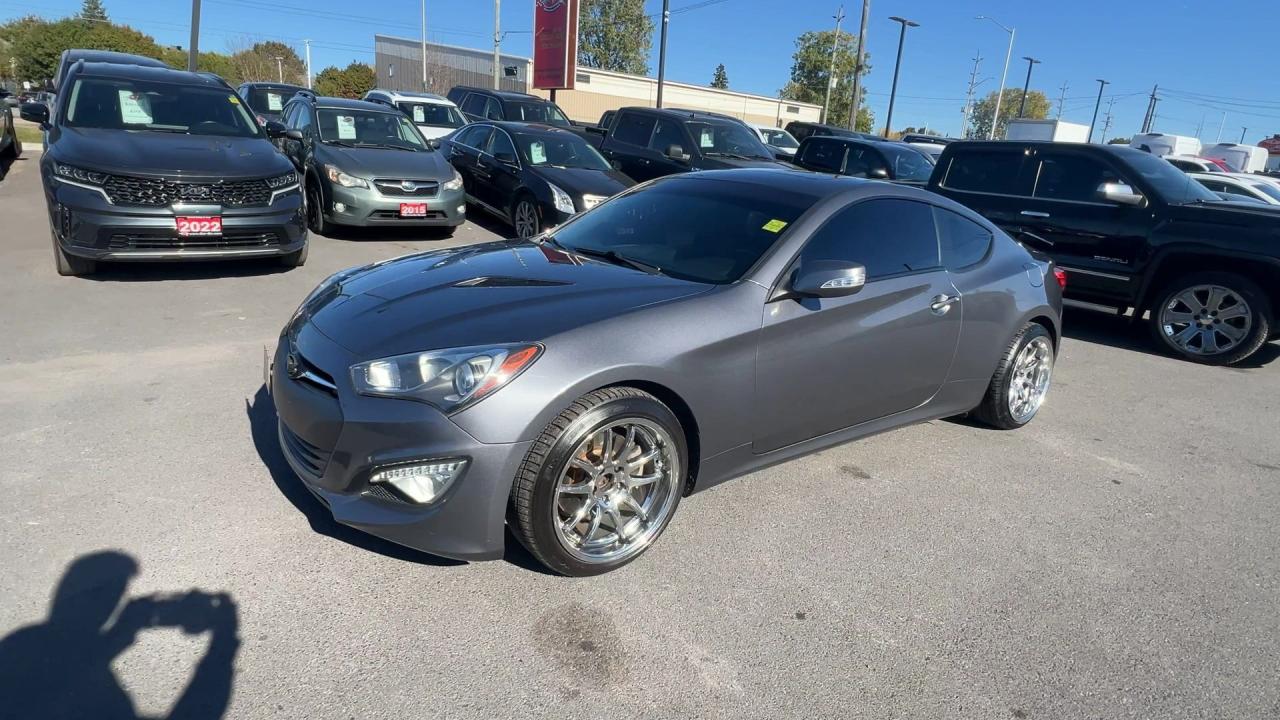 2016 Hyundai Genesis PREMIUM |COUPE |348HP |3.8L |HTD LEATHER |SUNROOF Photo3