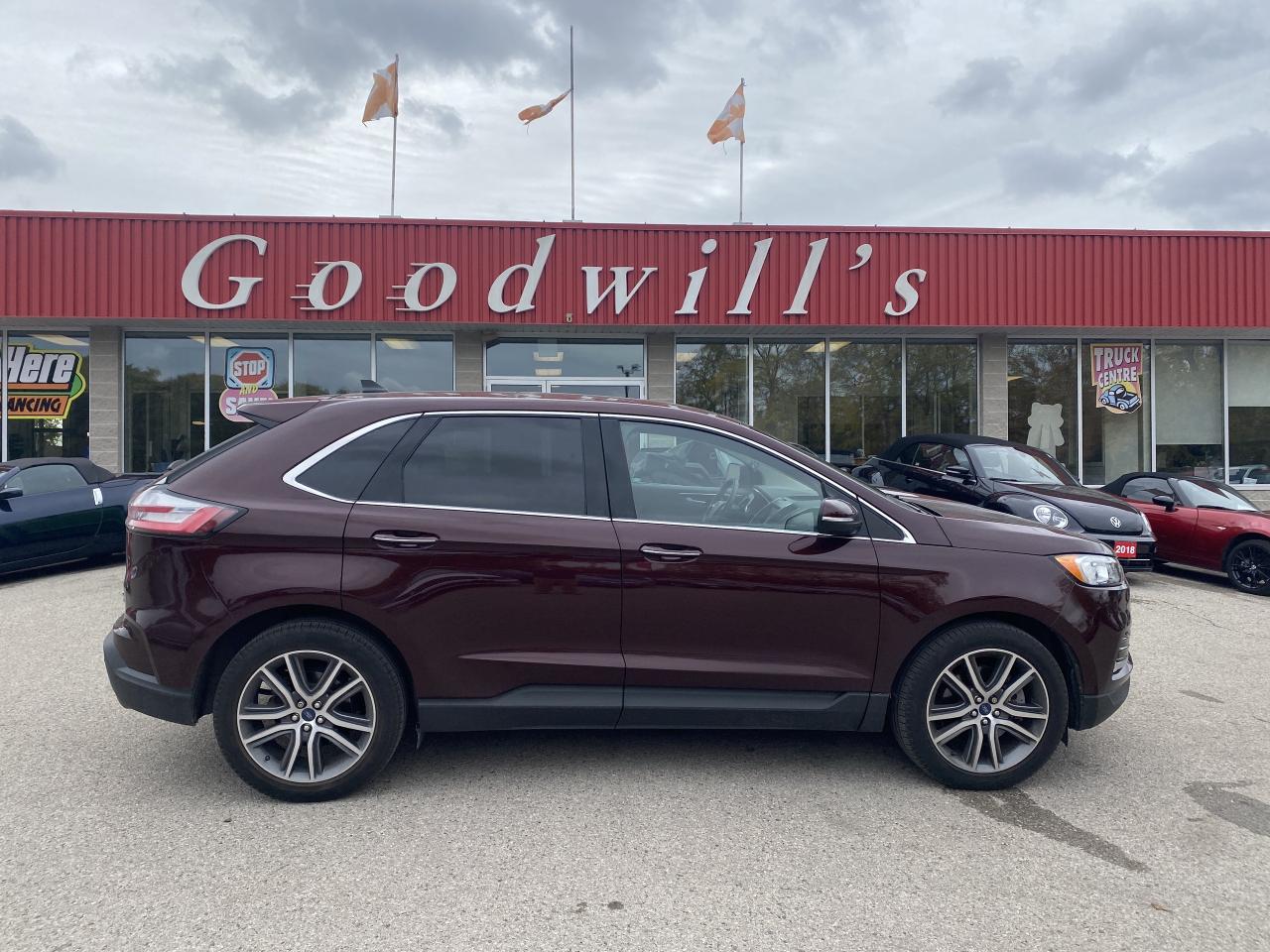 Used 2020 Ford Edge TITANIUM, LOW MILEAGE, CLEAN CARFAX, REMOTE START! for sale in London, ON