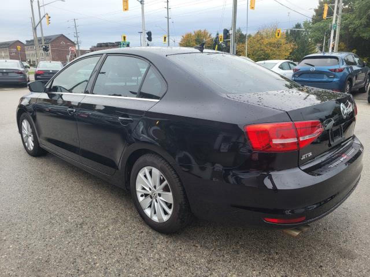2015 Volkswagen Jetta TRENDLINE + Photo25