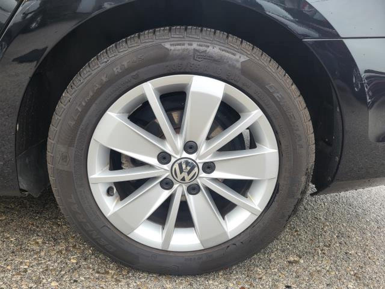 2015 Volkswagen Jetta TRENDLINE + Photo17