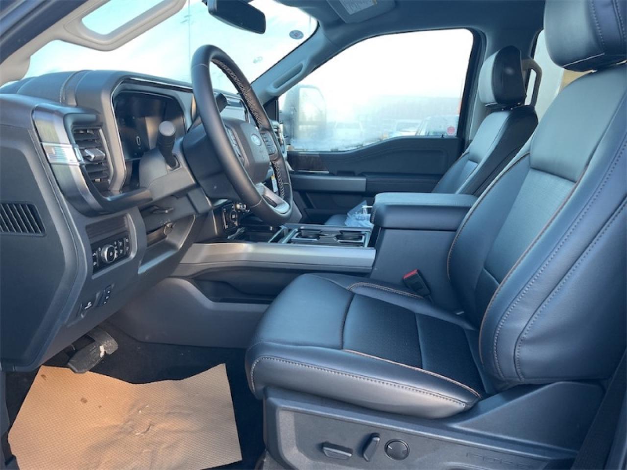 2026 Ford F-250 Super Duty Lariat Photo5