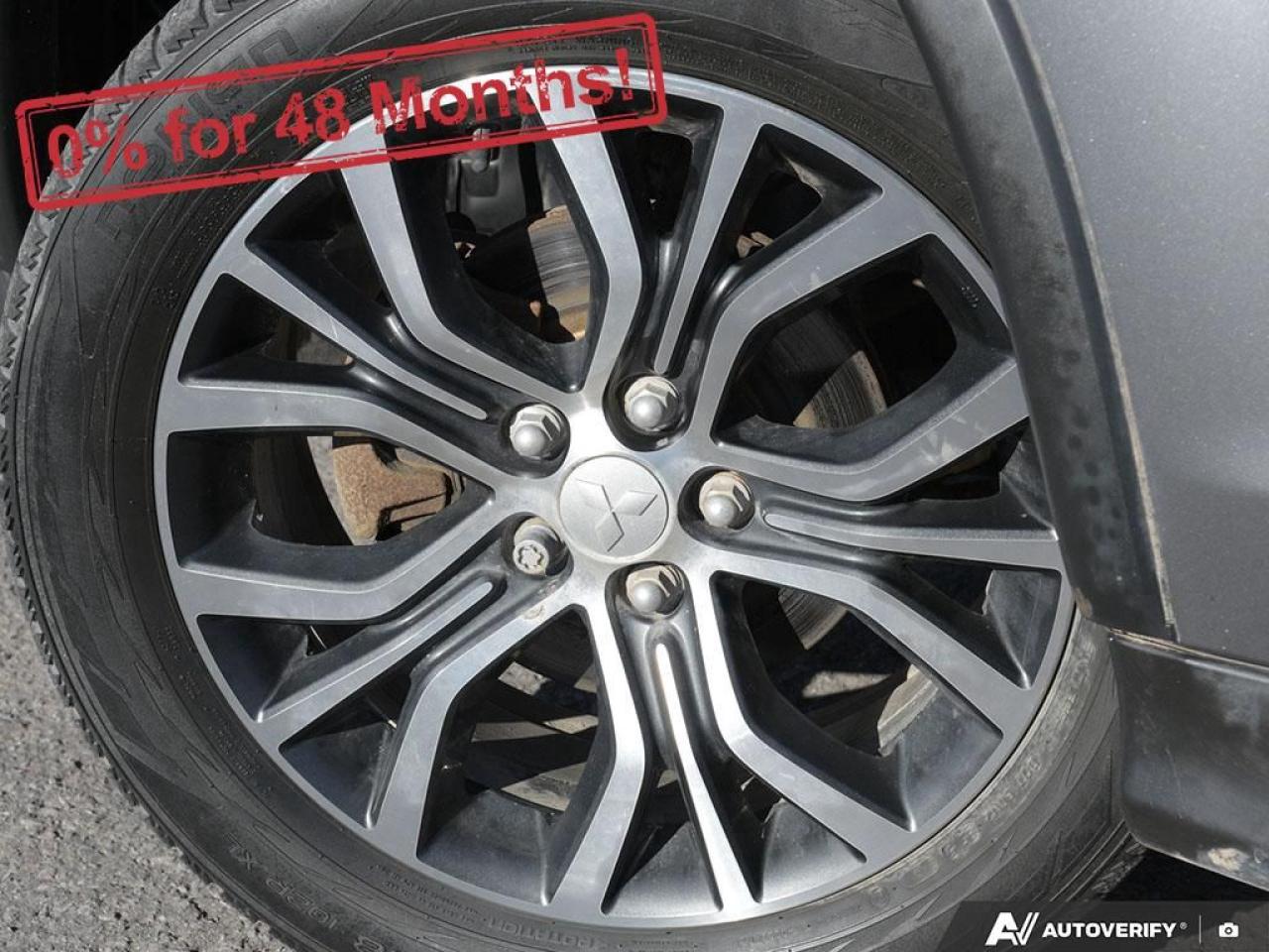 2019 Mitsubishi RVR SE LTD Photo