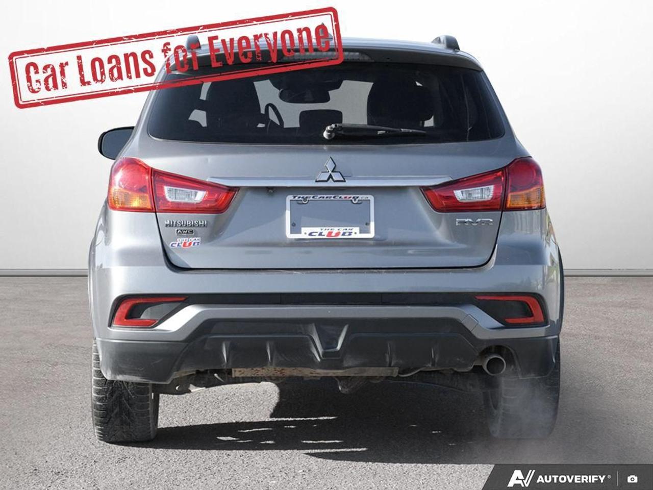 2019 Mitsubishi RVR SE LTD Photo