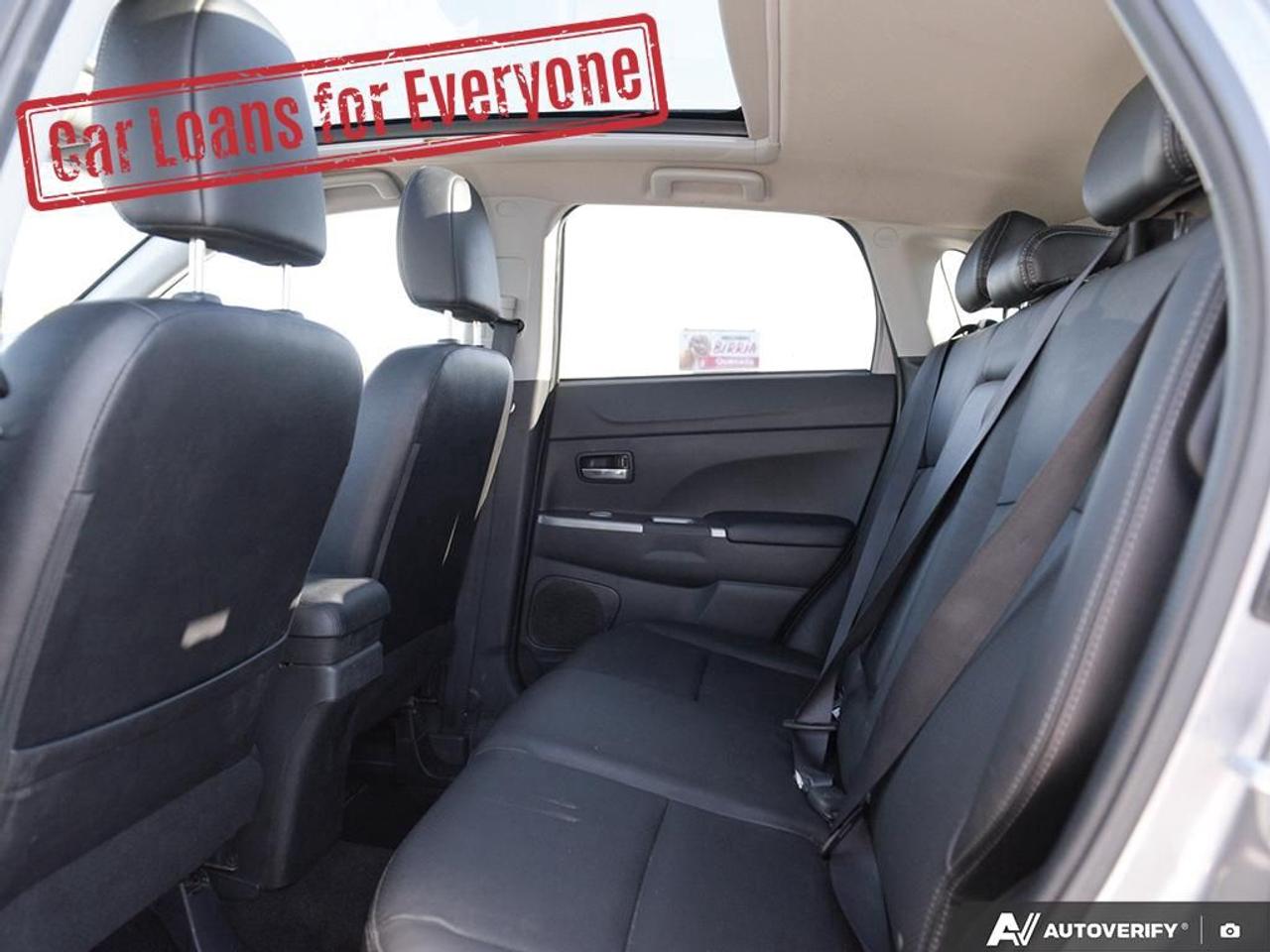 2019 Mitsubishi RVR SE LTD Photo