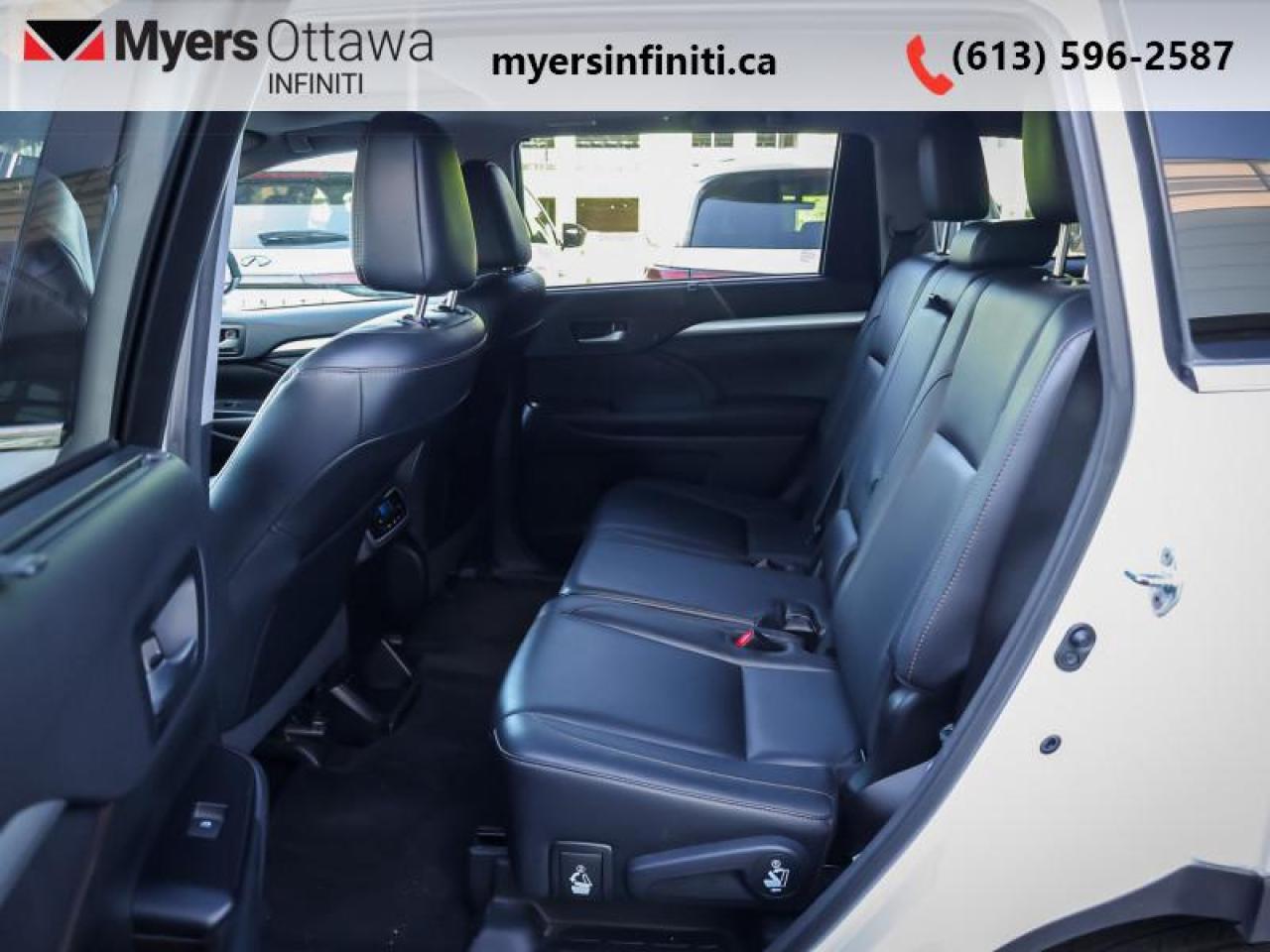 2017 Toyota Highlander XLE  - Leather Seats Photo