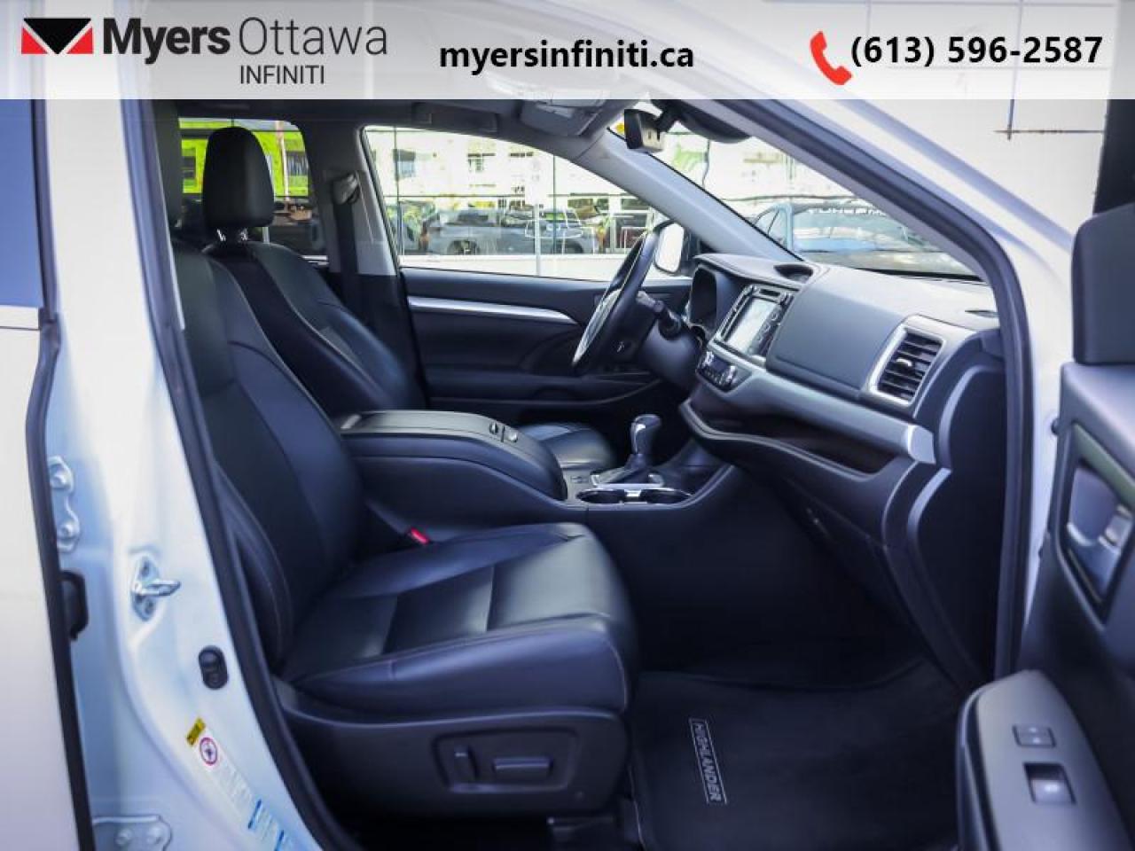 2017 Toyota Highlander XLE  - Leather Seats Photo