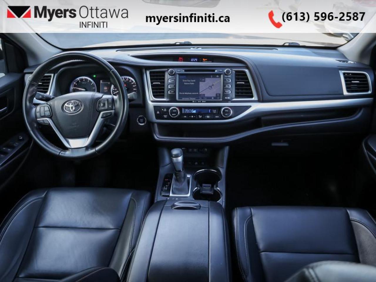 2017 Toyota Highlander XLE  - Leather Seats Photo