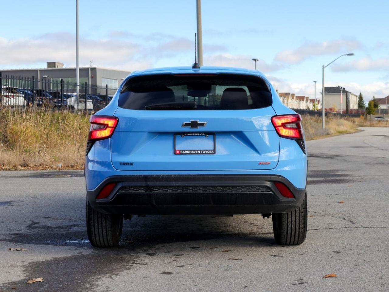 2024 Chevrolet Trax 1RS  - $174 B/W Photo3