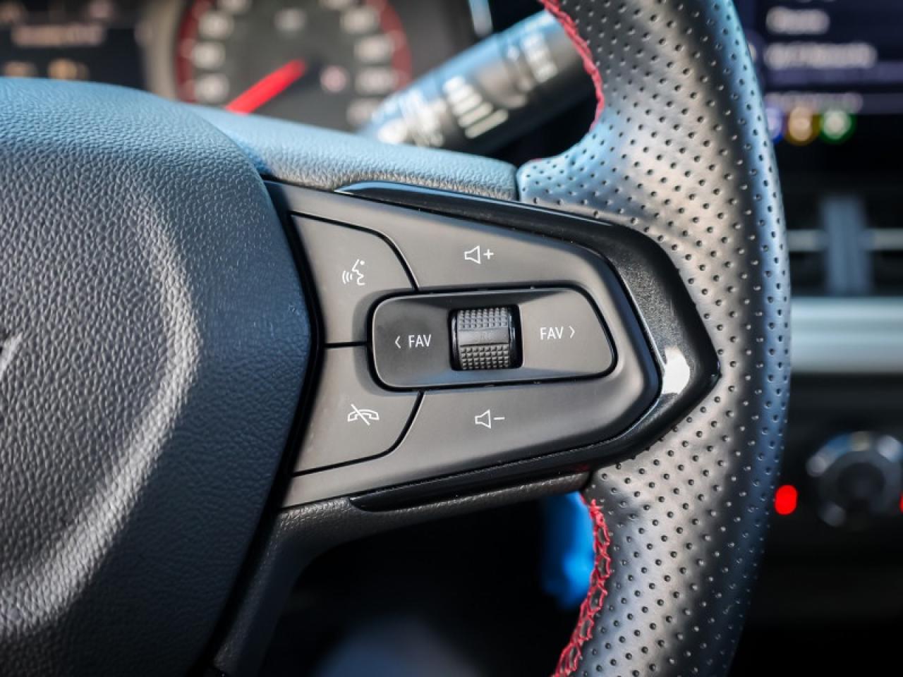 2024 Chevrolet Trax 1RS  - $174 B/W Photo