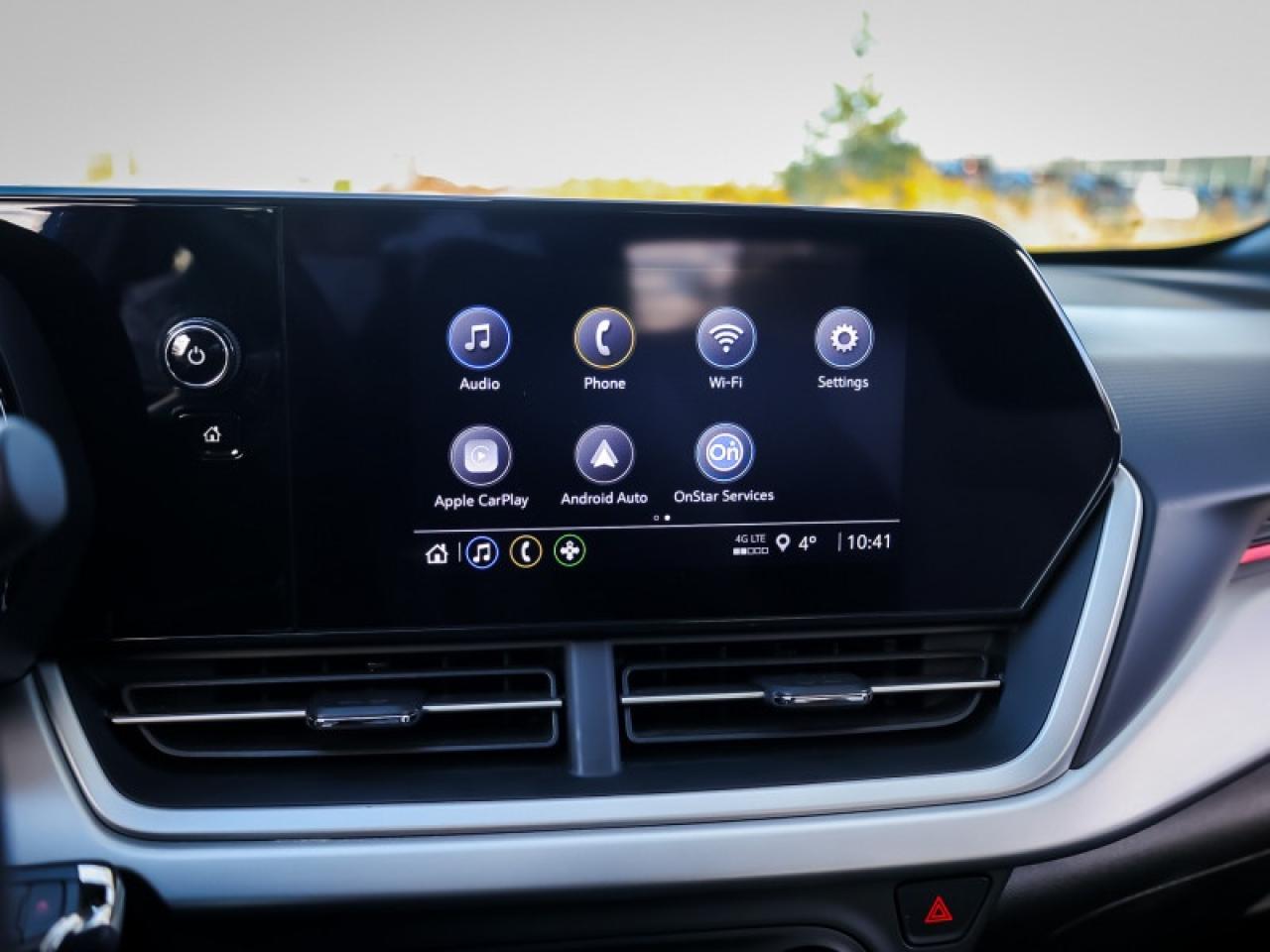 2024 Chevrolet Trax 1RS  - $174 B/W Photo