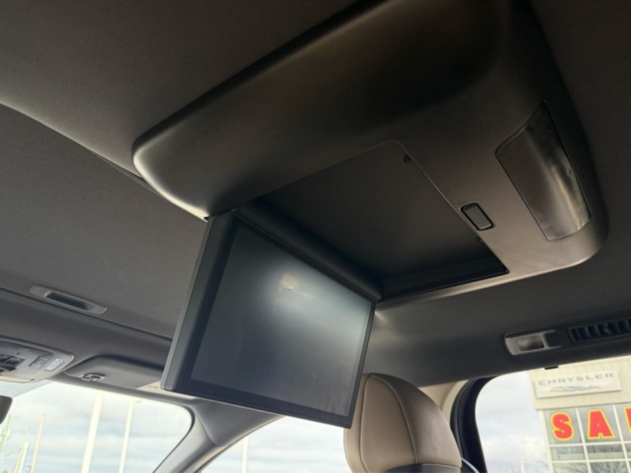 2021 Toyota Sienna Limited 7-Passenger AWD  - Heated Seats Photo