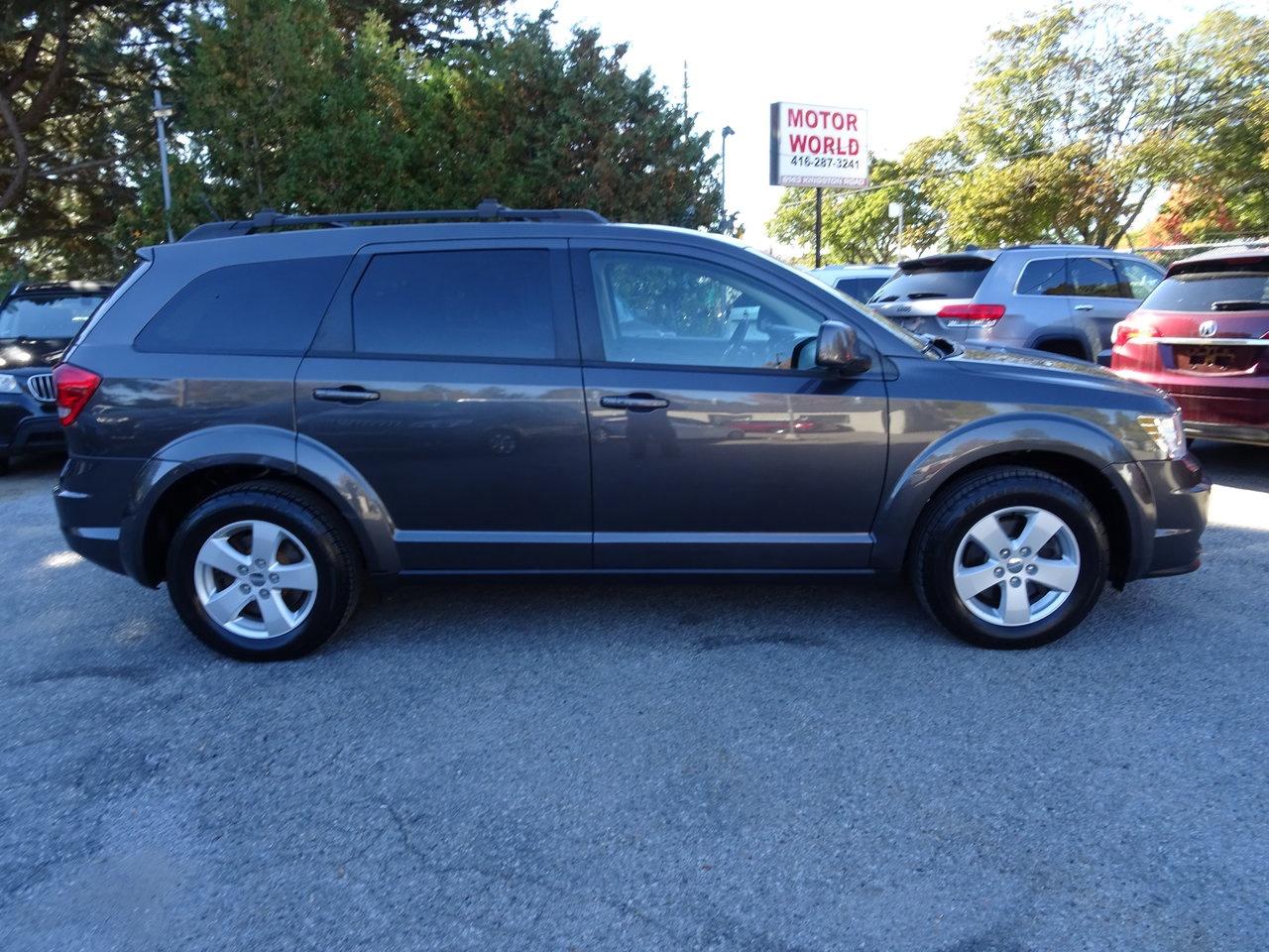 2016 Dodge Journey SE Plus Photo