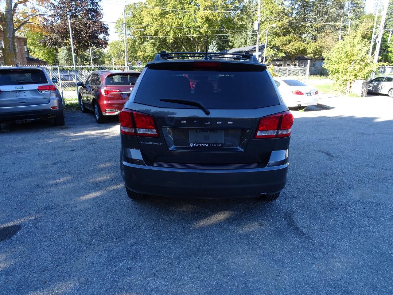 2016 Dodge Journey SE Plus Photo