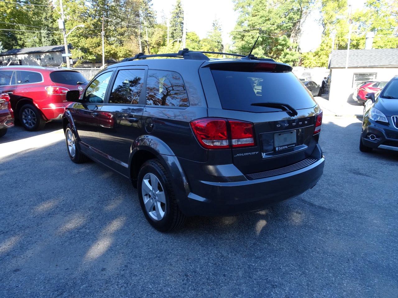 2016 Dodge Journey SE Plus Photo
