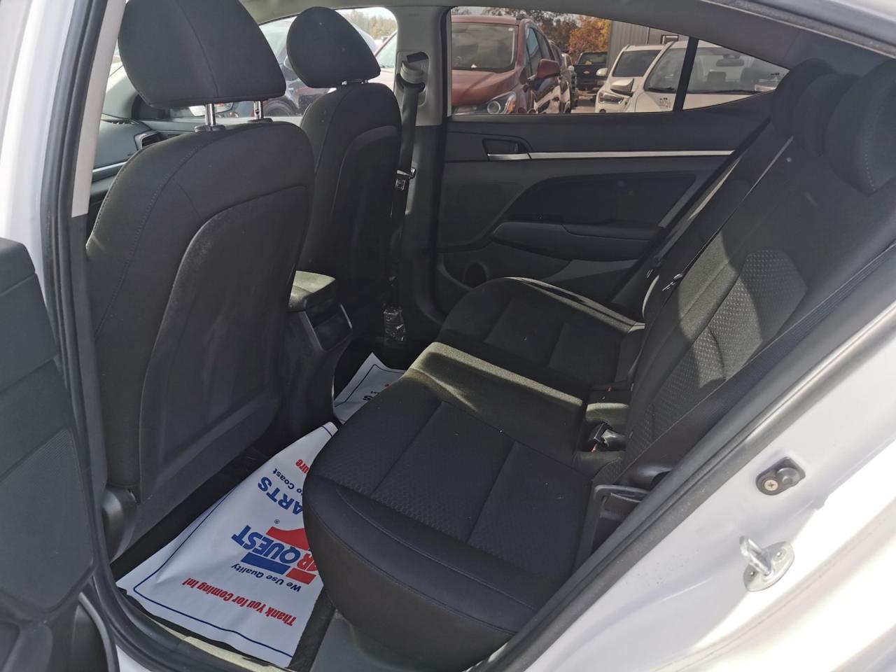 2019 Hyundai Elantra Limited - Photo #12