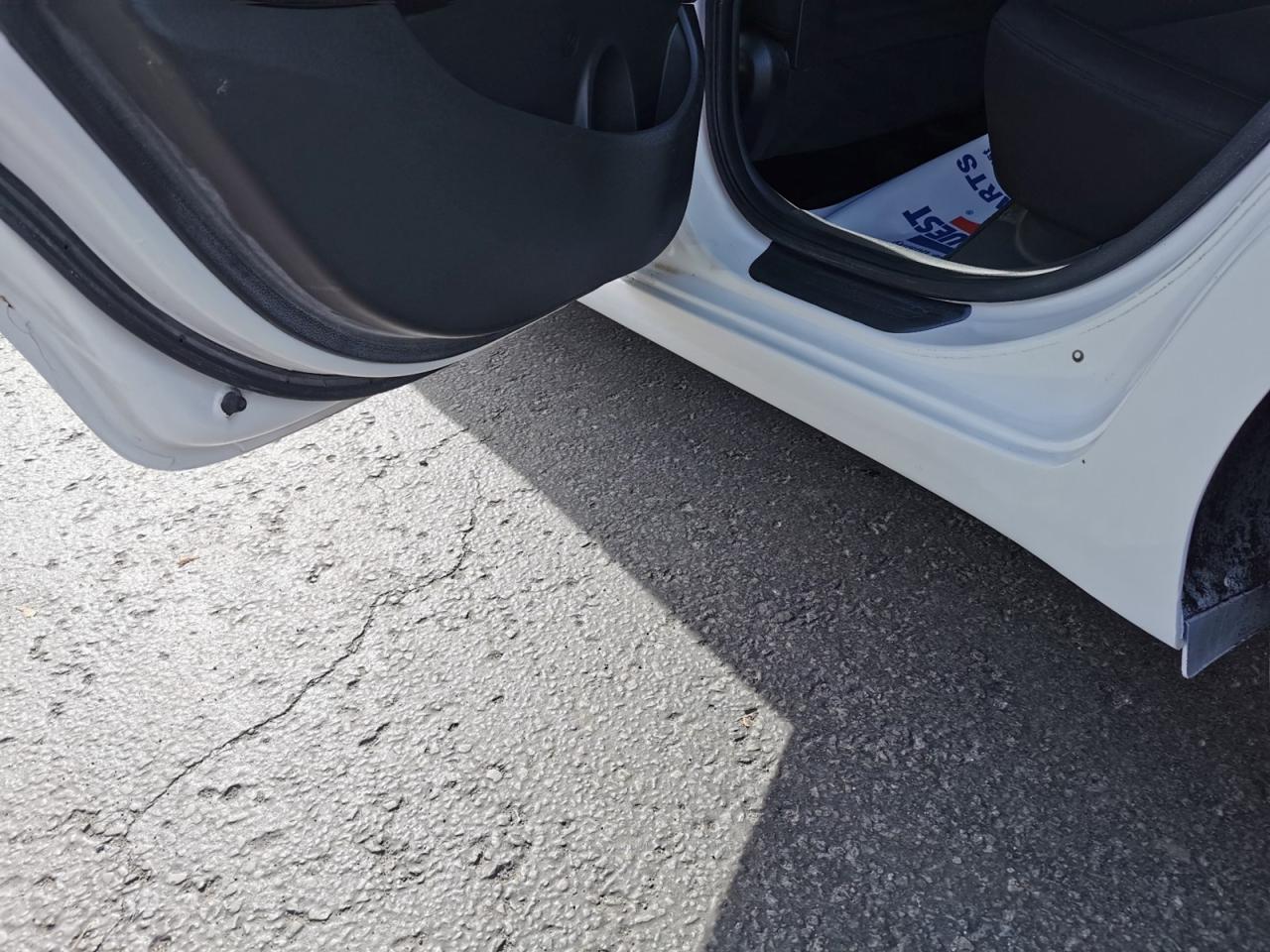 2019 Hyundai Elantra Limited - Photo #13