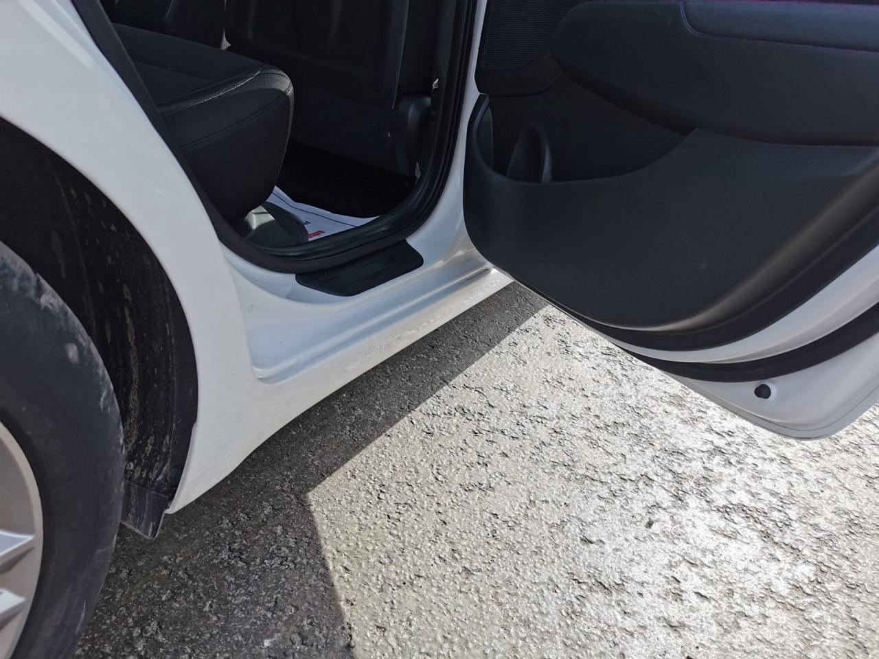 2019 Hyundai Elantra Limited - Photo #15