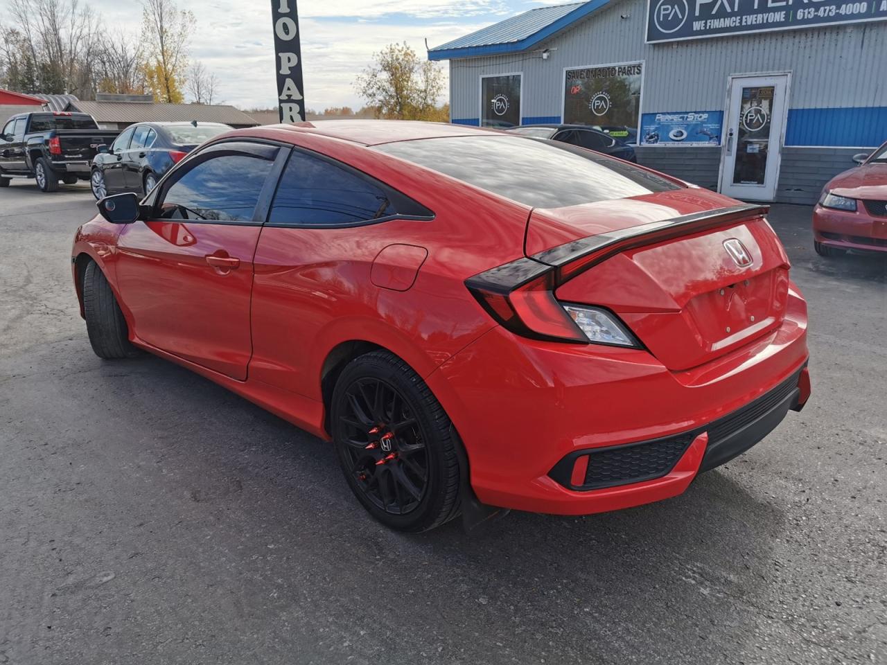 2018 Honda Civic LX Photo2