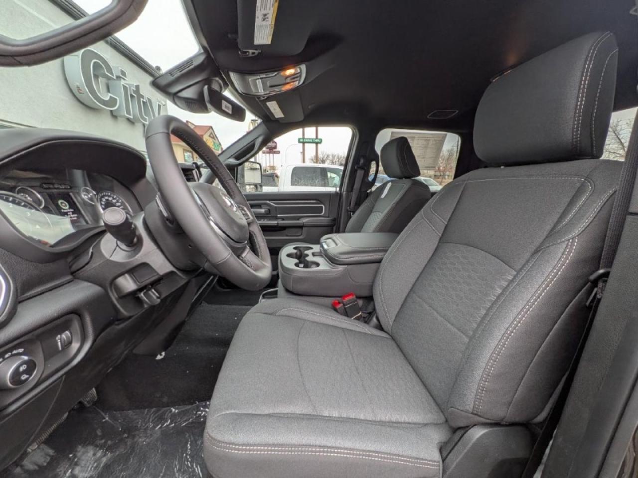 2026 RAM 3500 Big Horn Photo