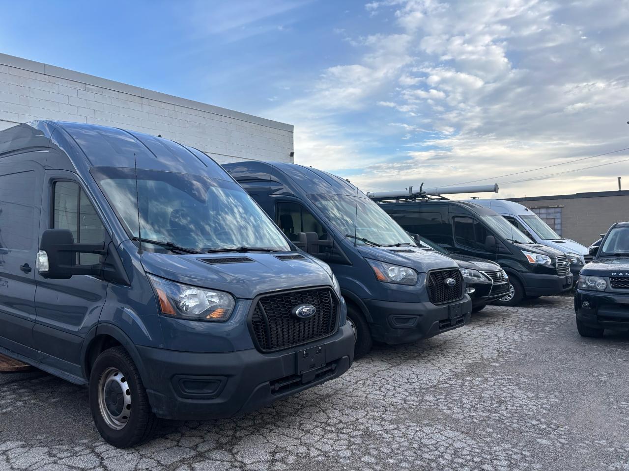 2021 Ford Transit Cargo Van 2021 Ford Transit Cargo Van T-250 148" EL Hi Rf 90 - Photo #3