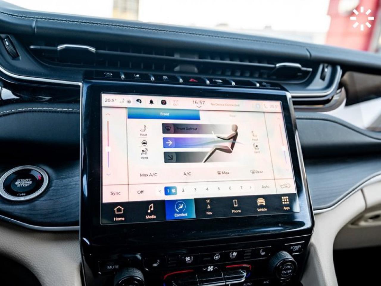 2022 Jeep Grand Cherokee L Limited Luxury Tech Group II  Black Appearance Package Photo