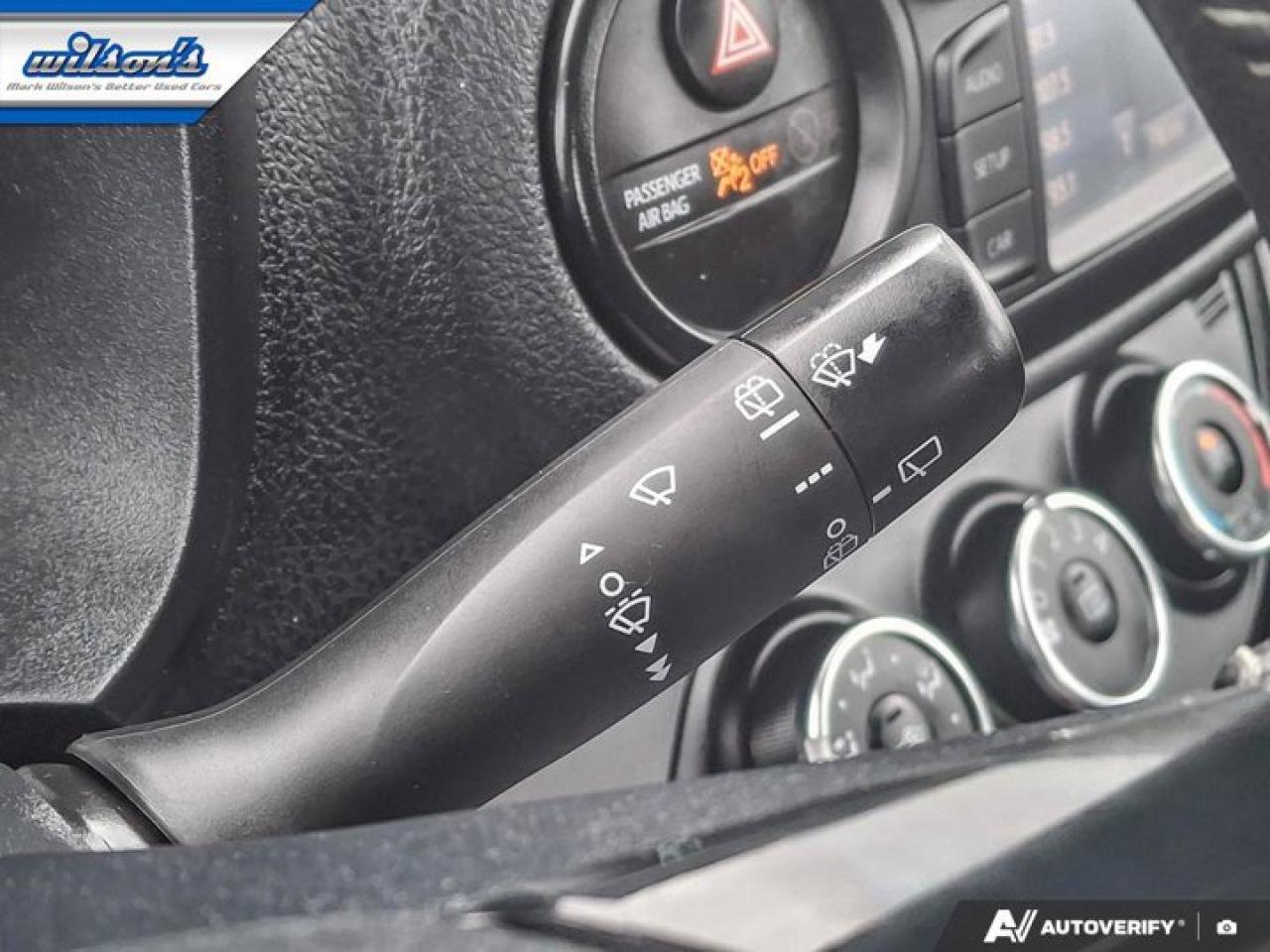 2019 Toyota Yaris Hatchback SEHatchback | Auto | 2-Tone Paint | HeatedSeats | Alloy Wheels | Rear Camera | Bluetooth | Photo