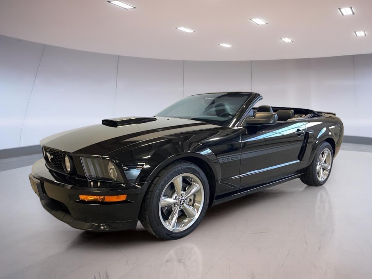 Used 2009 Ford Mustang 2dr Conv GT for sale in Moose Jaw, SK