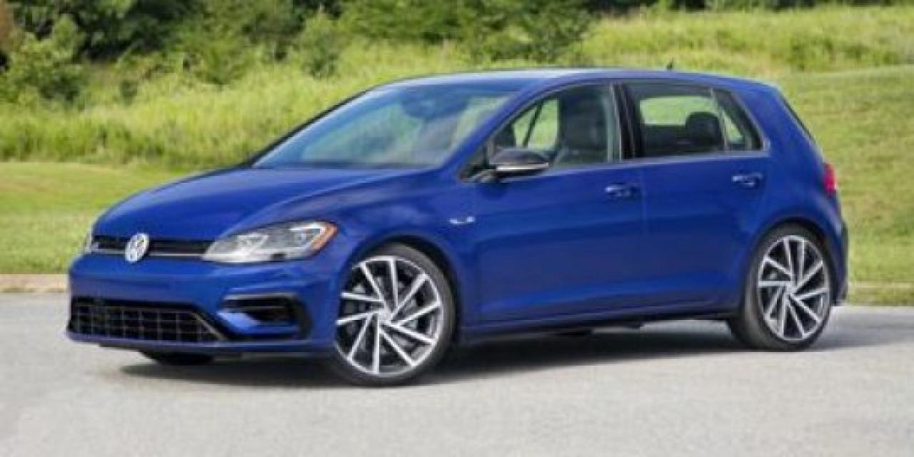 Used 2018 Volkswagen Golf R for sale in Winnipeg, MB