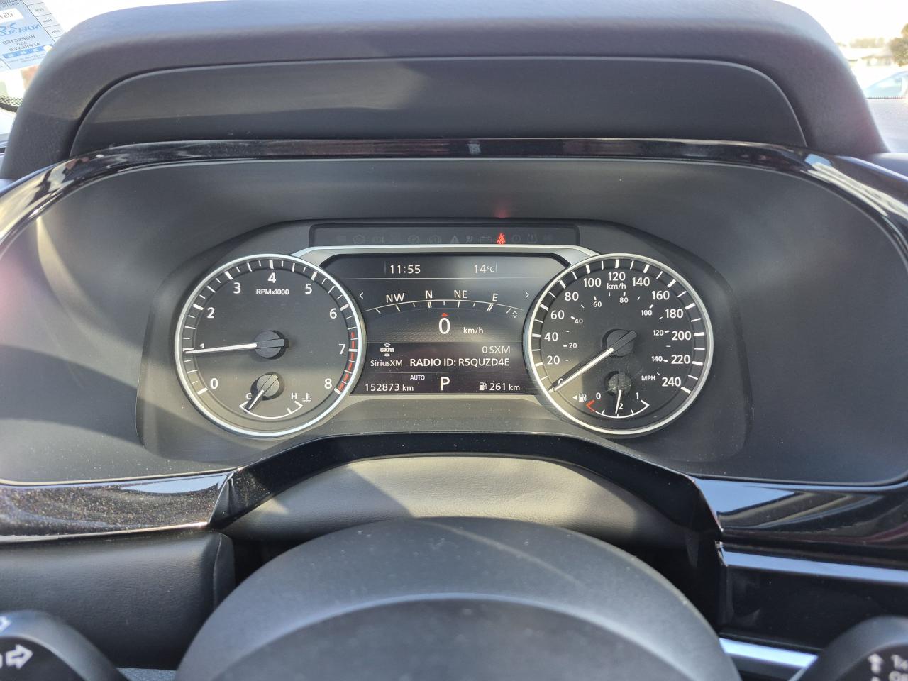 2022 Nissan Pathfinder SL PREMIUM Photo26