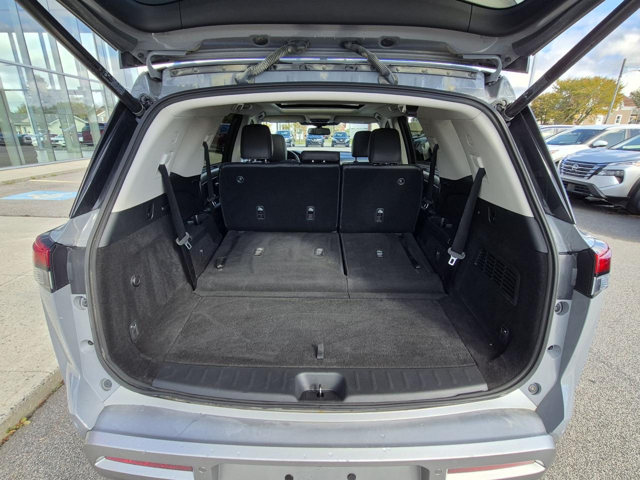 2022 Nissan Pathfinder SL PREMIUM Photo34