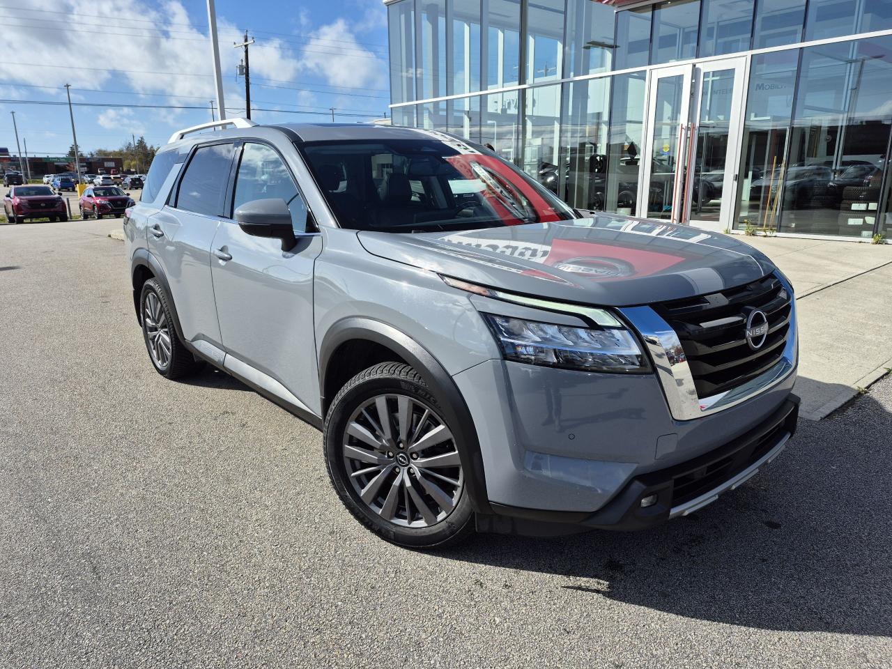 2022 Nissan Pathfinder SL PREMIUM Photo19