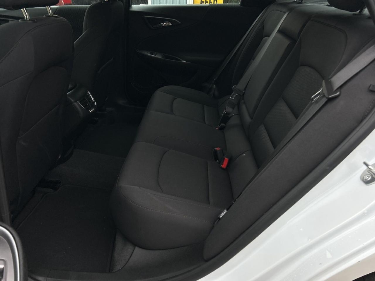 2024 Chevrolet Malibu 1LT   ** SPORT  DECOR  PKG. ** Photo